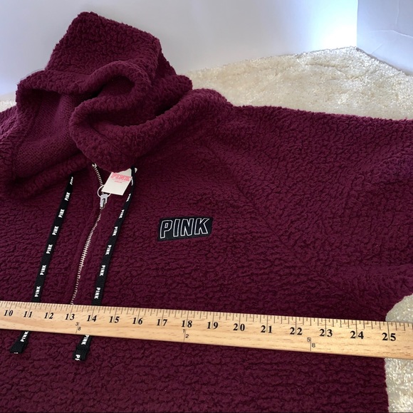 Victoria’s Secret Sherpa Burgundy LARGE - Picture 7 of 8